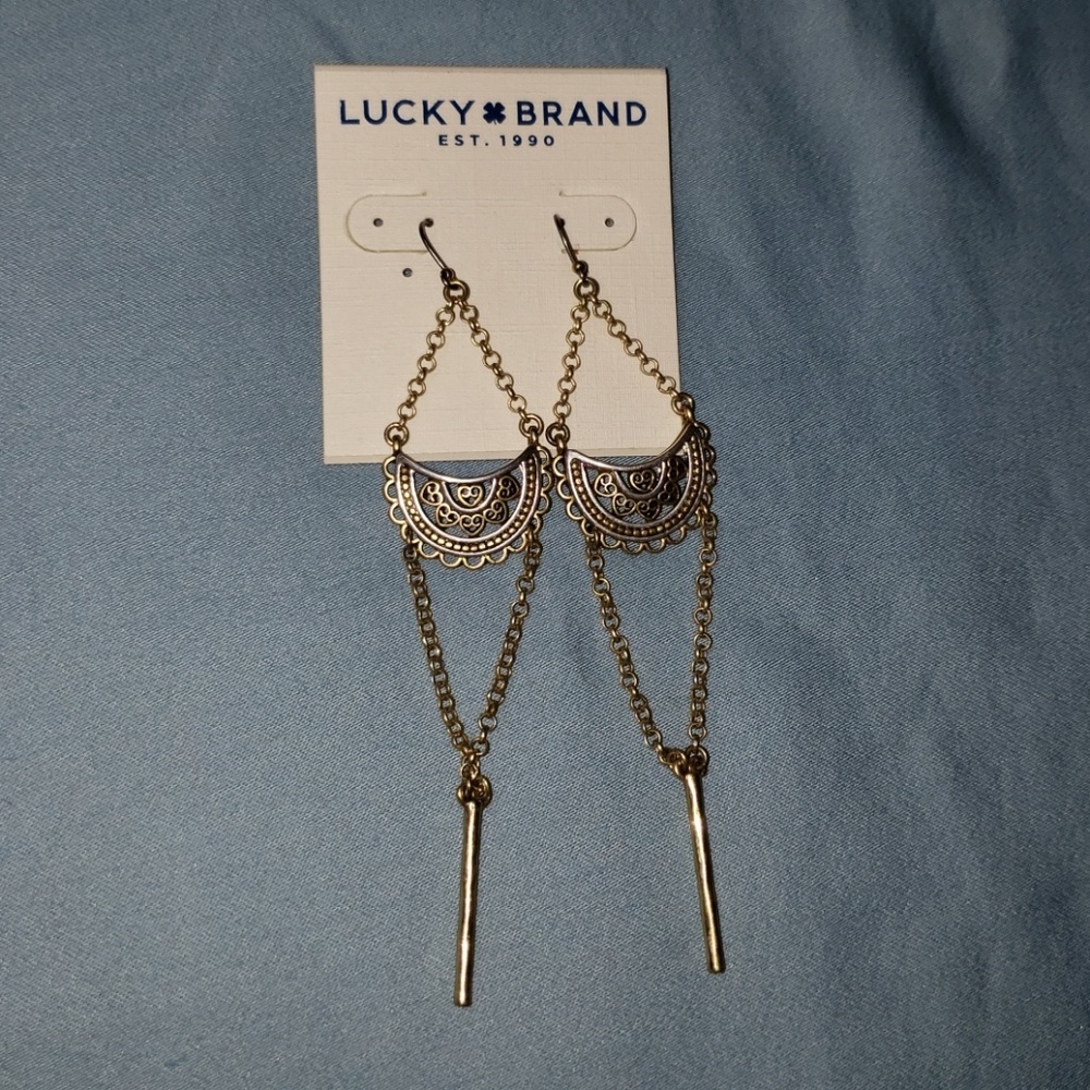 Lucky brand earrings